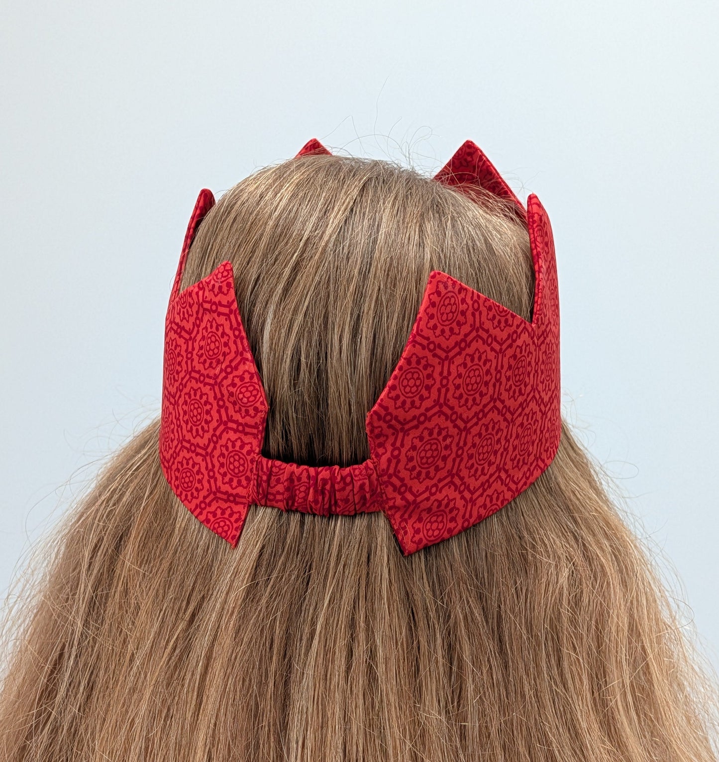 Reusable sari crowns