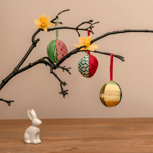 Hanging Egg Decorations 3 pack