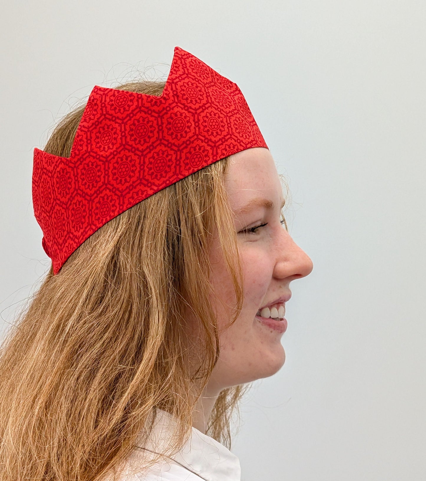 Reusable sari crowns