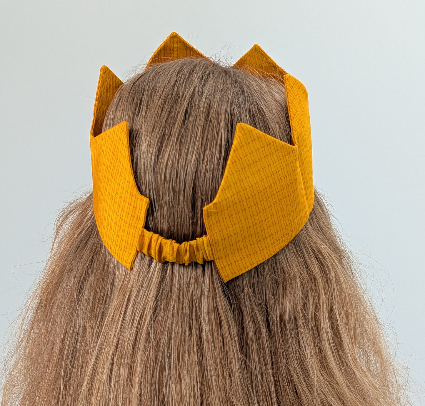 Reusable sari crowns